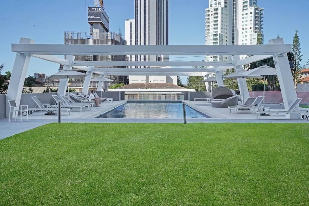 Broadbeach Apartment Level 10 With Beach Views Голд-Кост Екстер'єр фото
