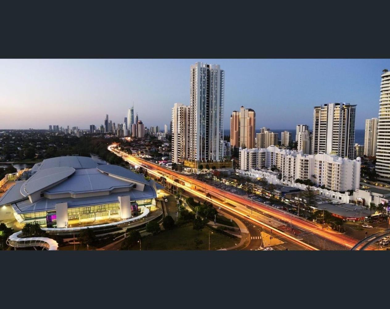 Broadbeach Apartment Level 10 With Beach Views Голд-Кост Екстер'єр фото