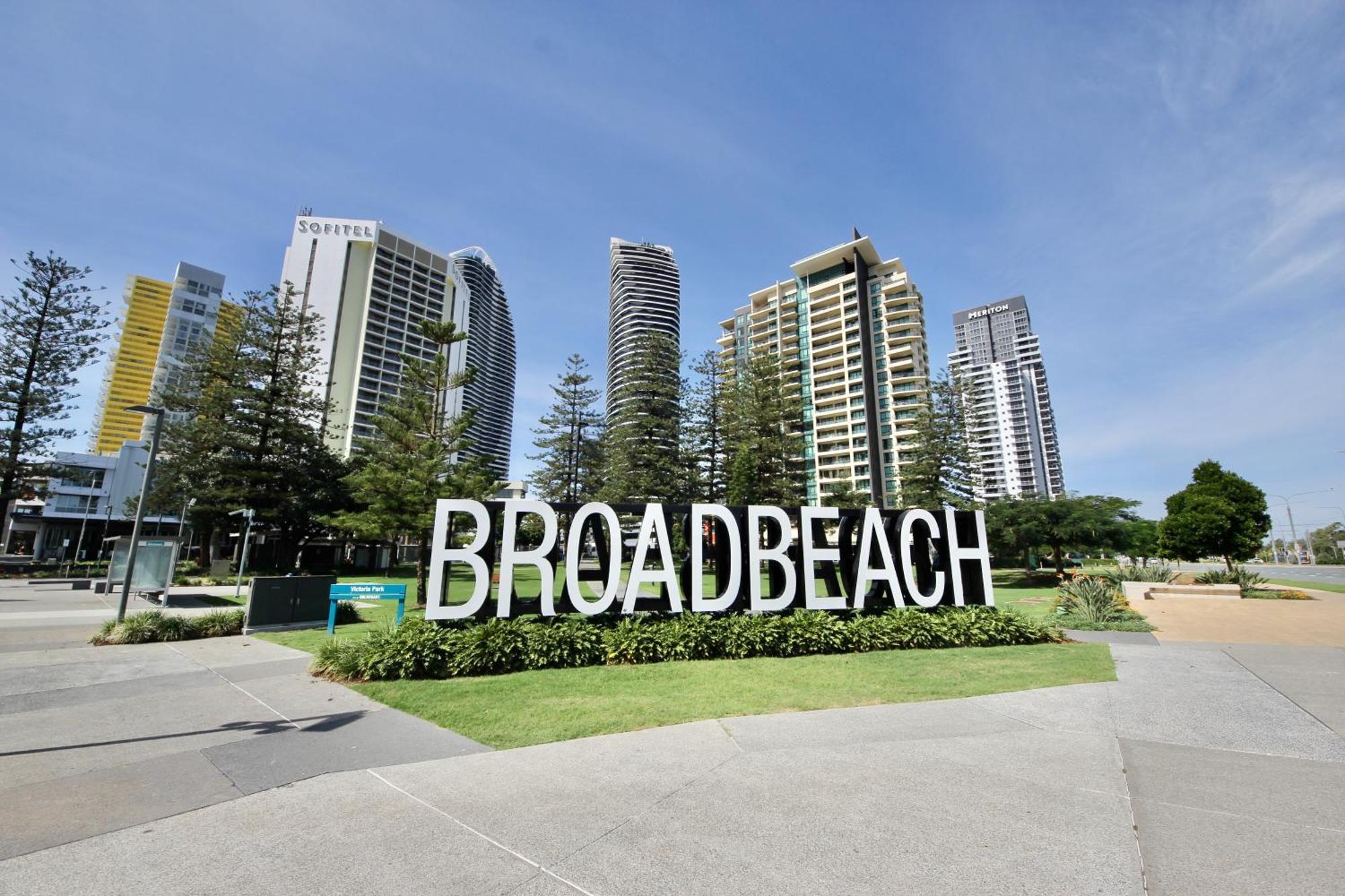 Broadbeach Apartment Level 10 With Beach Views Голд-Кост Екстер'єр фото